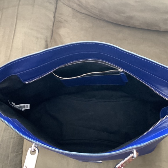 Marc Jacobs Ligero leather shoulder bag in Mineral blue . NWT - Picture 9 of 11